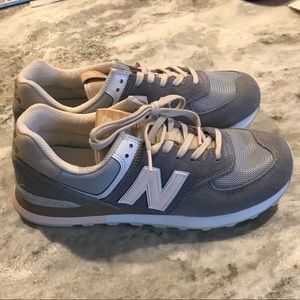 Men’s New Balance shoes